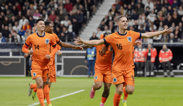 包含荷兰横扫奥地利，小组赛全胜晋级强的词条