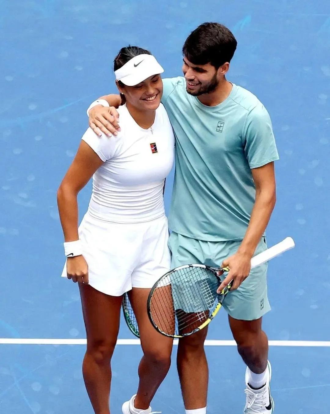 美网横扫澳网，阿尔卡拉斯高光表现