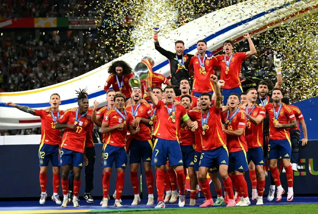 开云体育中国-乌拉圭逆转罗马，奥亚尔萨瓦尔带队取胜