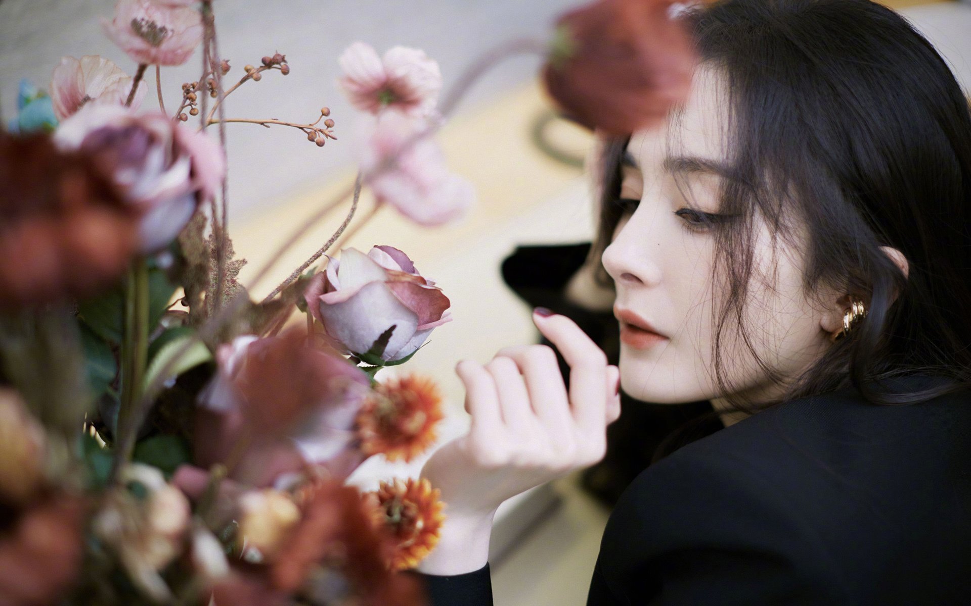 开云APP-球场上的战争艺术，西亚卡姆如何指挥猛龙进攻节奏，折射灰熊队对活塞的压倒性胜利