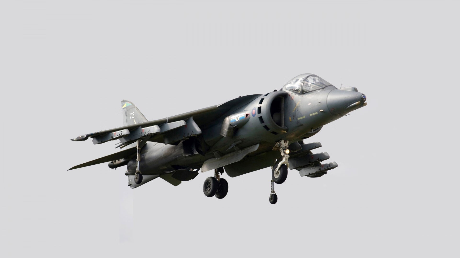 开云APP-街道赛之王登基，维斯塔潘在焦点战中击溃汉密尔顿勇士