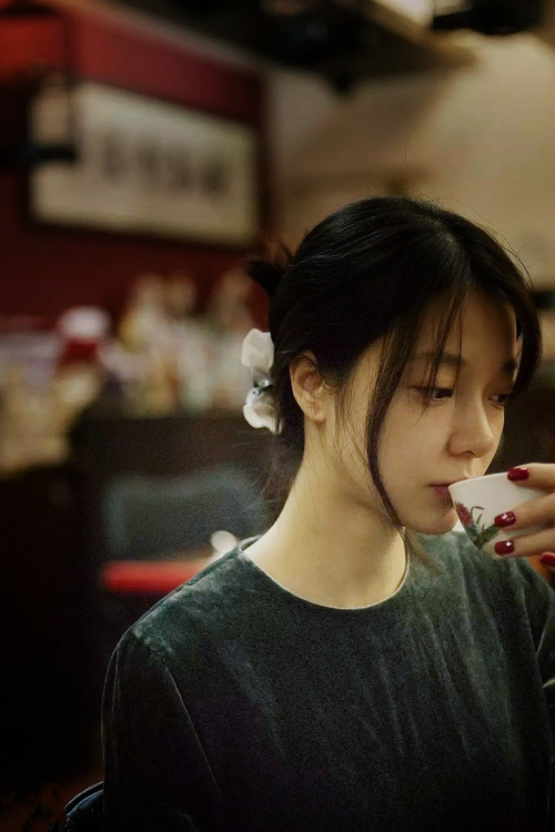 英超争冠焦点战，跨界启示录—从鹈鹕锁死上海队看防守的艺术与胜利